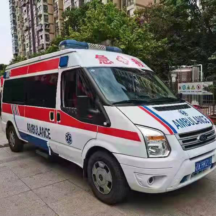顺庆长途救护车护送病人返乡