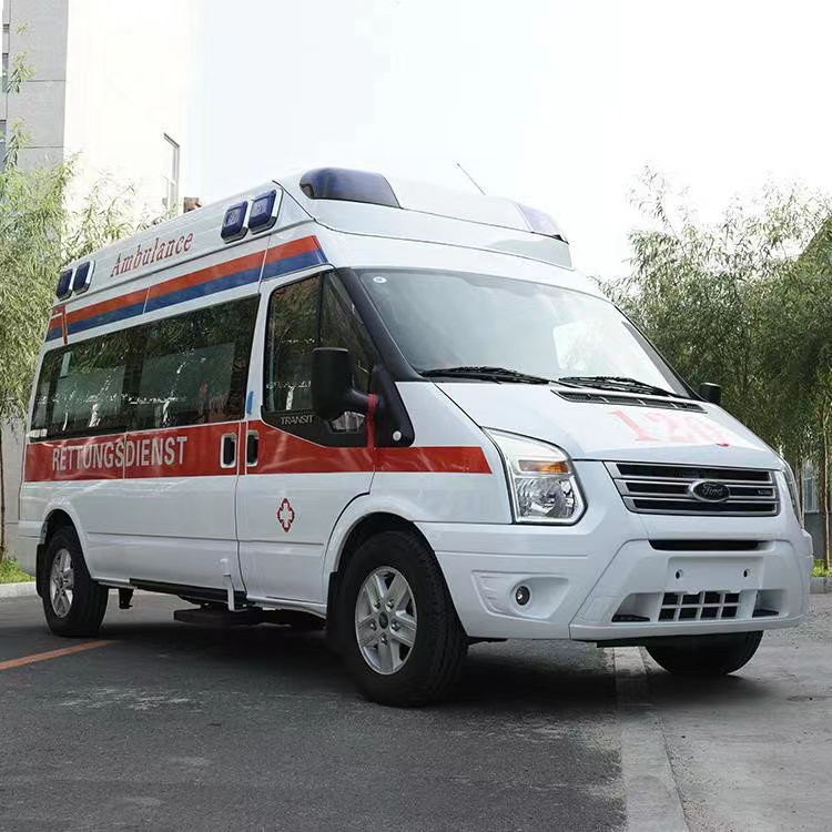 顺庆行动不便者长途救护车租赁:安全转运的核心注意事项